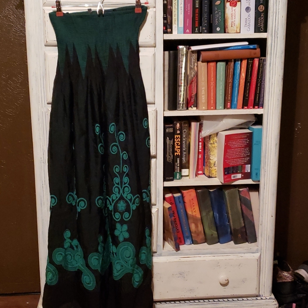 Stretch strapless dress